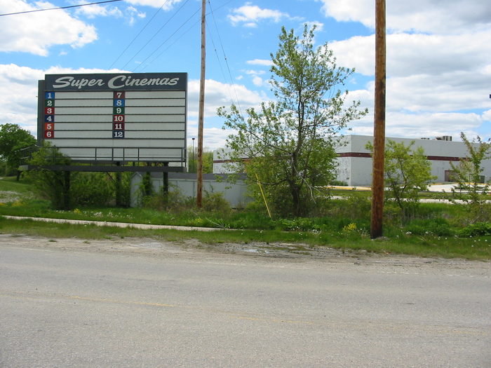 Super Cinemas - May 2002 (newer photo)